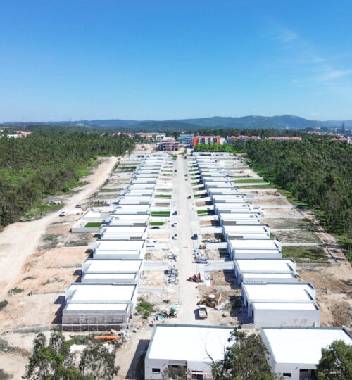 Moradias Isoladas T4 em Leiria em Condomínio Fechado